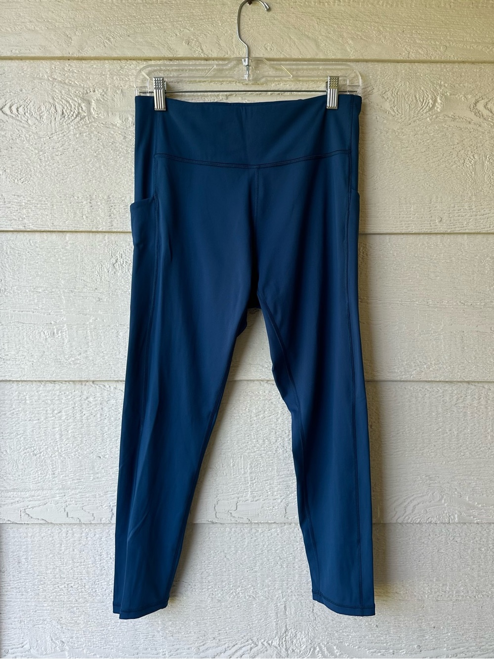 Blue leggings